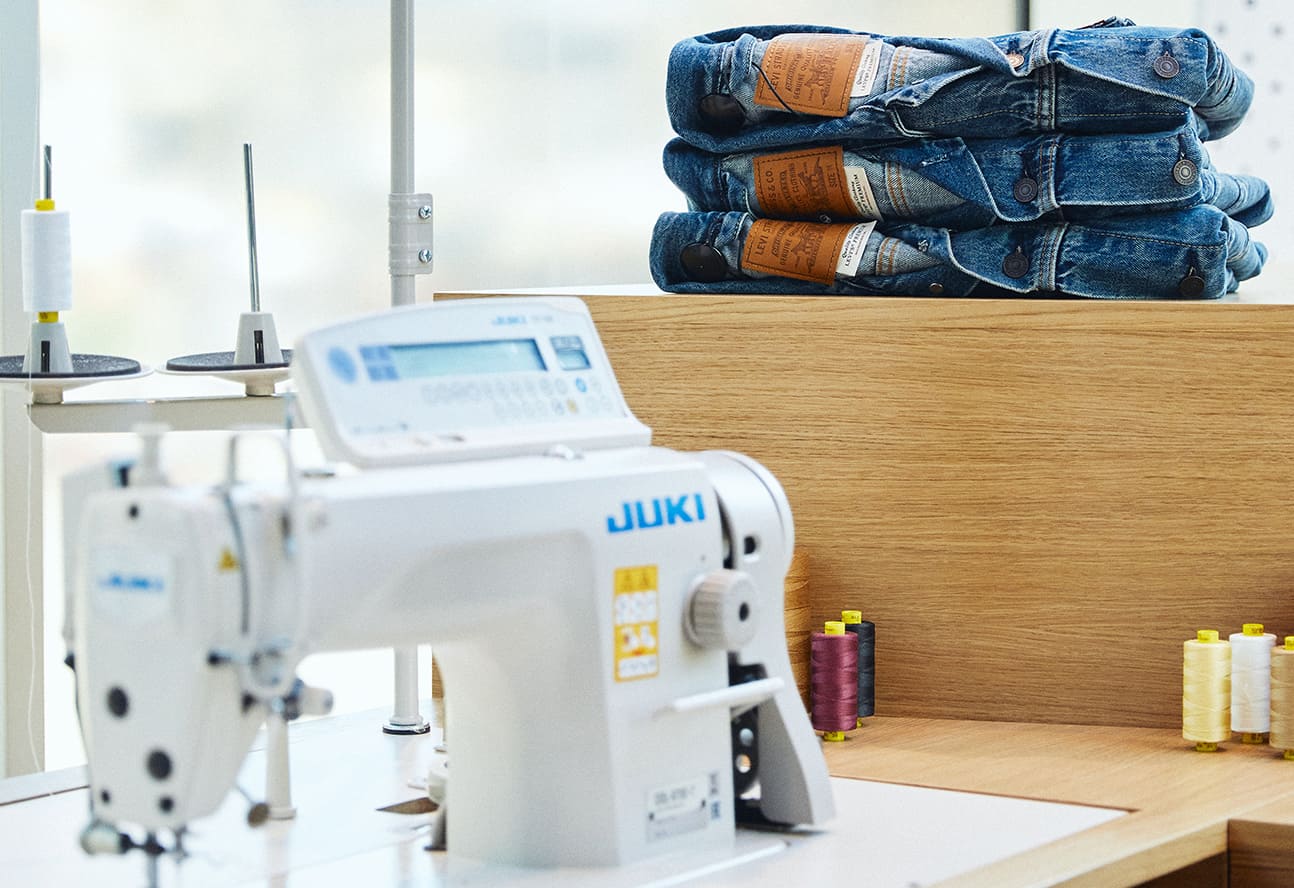 Levis 2