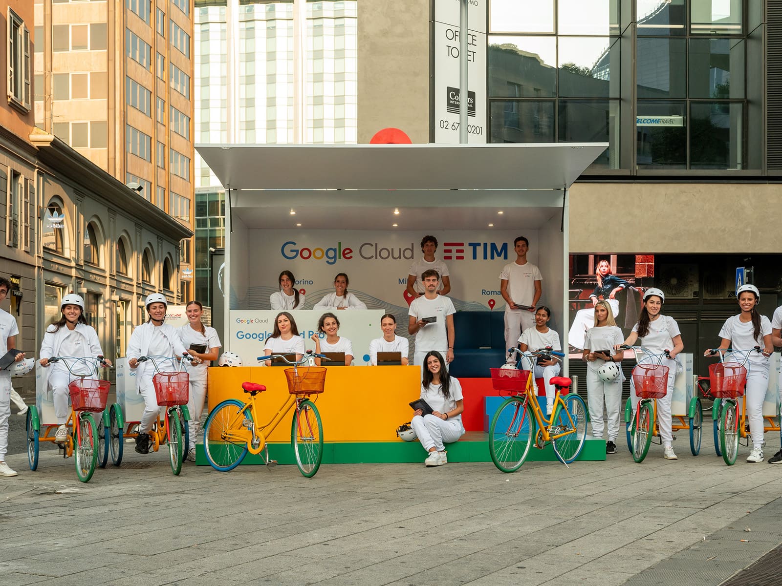 foto di Google Cloud & TIM @Portanuova Milano con Cloud OnBoard e Google Cloud Pro